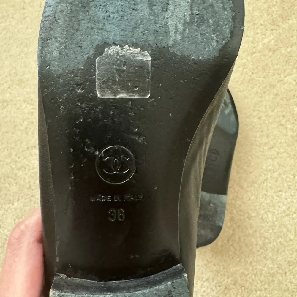 CHANEL Black Patent Toe Ballet Flats - Picture 4 of 5